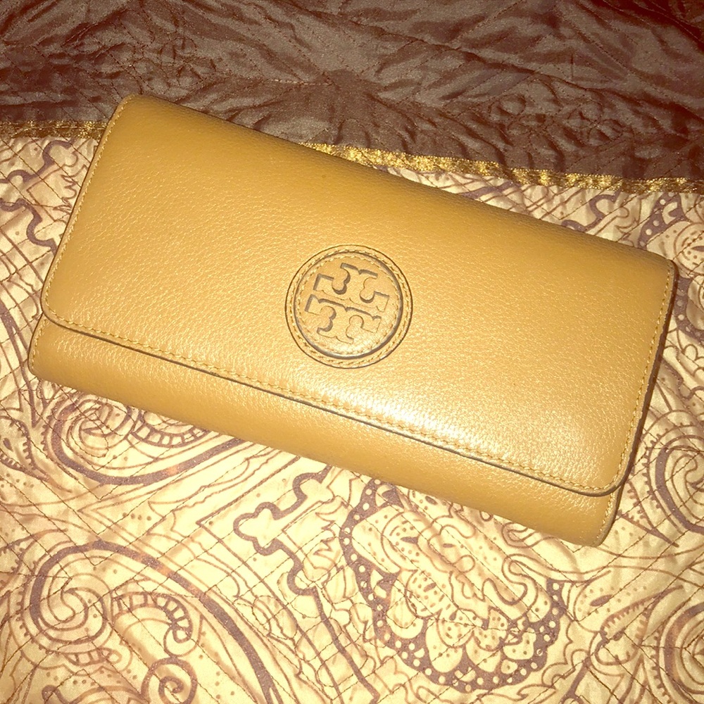 Tory Burch Wallet